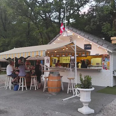 2 Pers Avec Terrasse A - Api-1-52-1283 Challes-les-Eaux